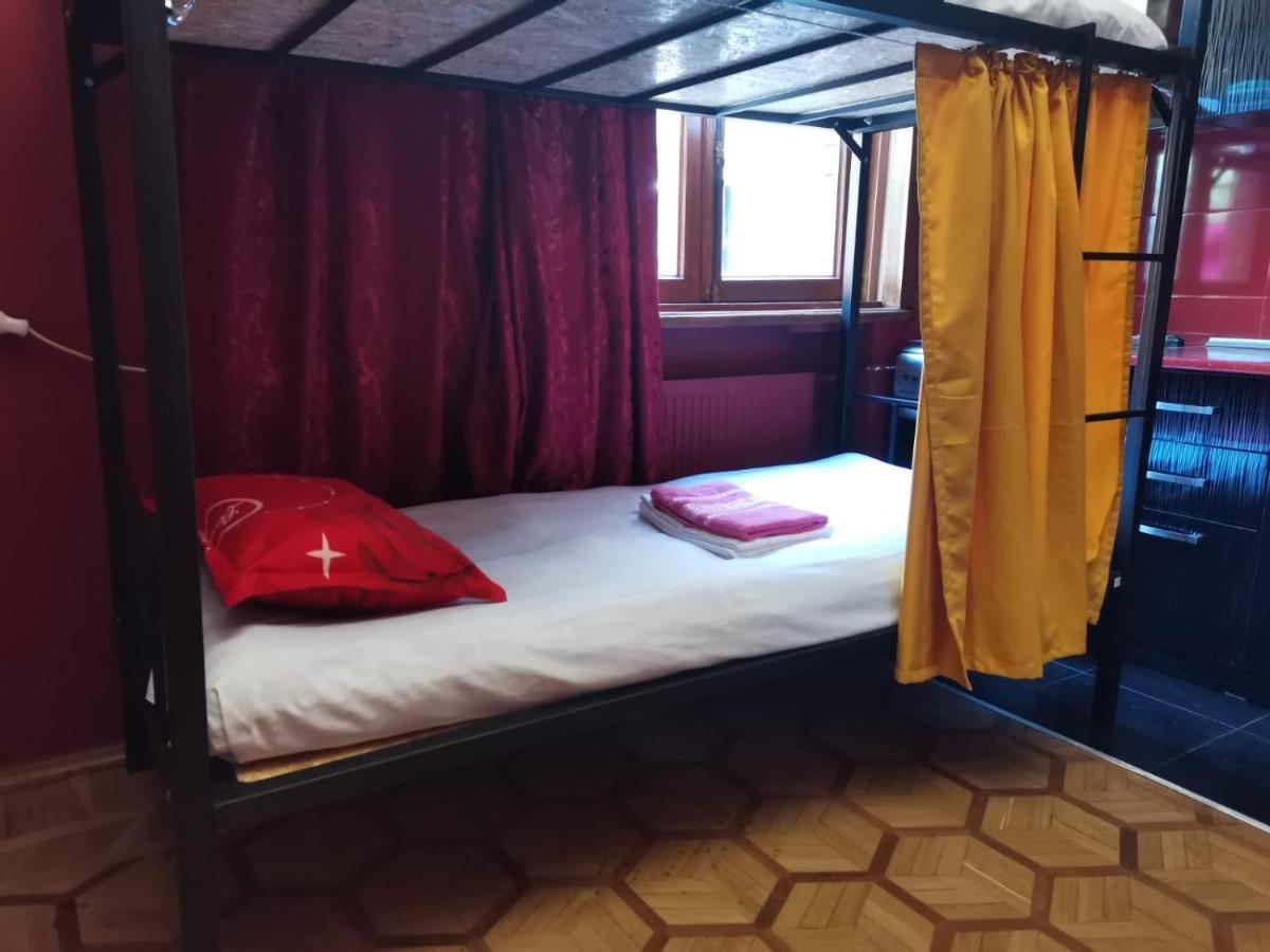 European Backpackers 欧洲背包客&大厨房 Vandrarhem Tbilisi Exteriör bild
