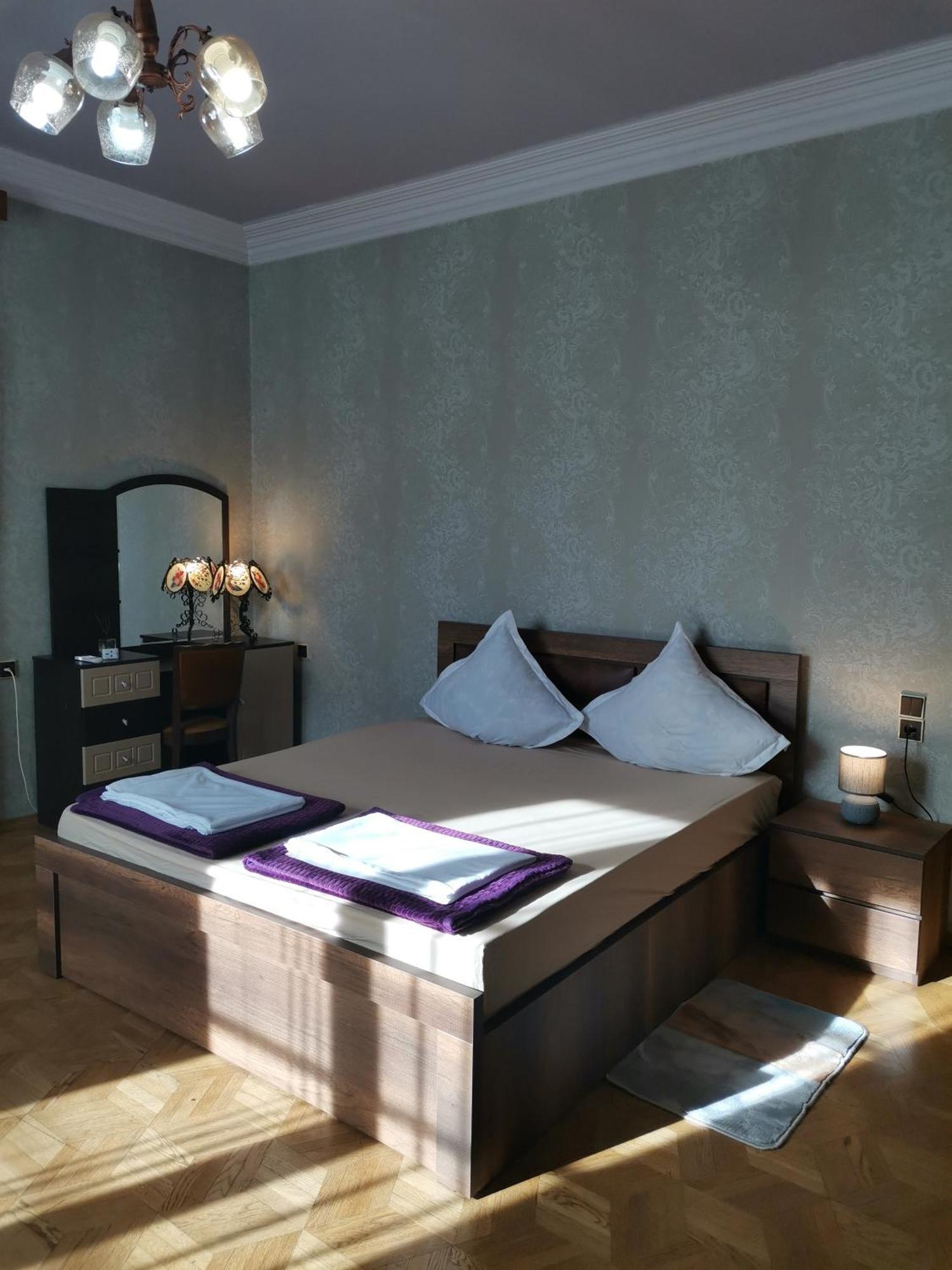 European Backpackers 欧洲背包客&大厨房 Vandrarhem Tbilisi Exteriör bild