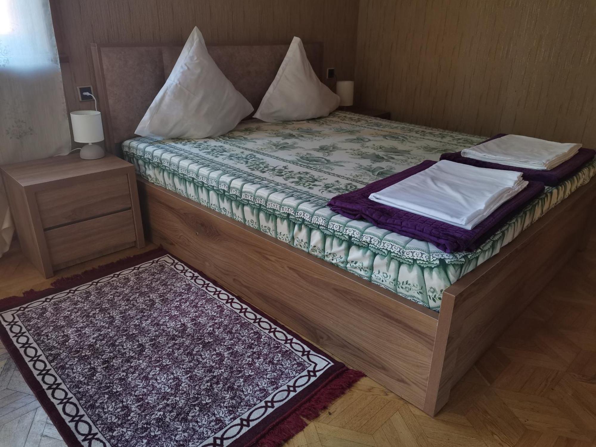 European Backpackers 欧洲背包客&大厨房 Vandrarhem Tbilisi Exteriör bild